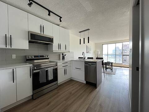 340 14 Avenue SW #703, Calgary