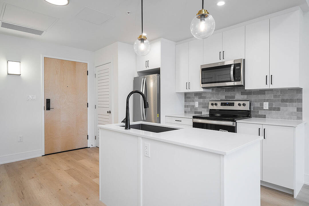 121 Mary Street #221, Clearview, Ontario
