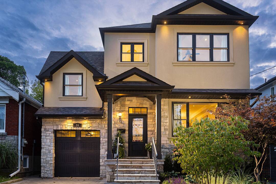 24 Parkview Heights, Toronto, Ontario