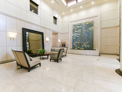 18 Holmes Ave #509, Toronto