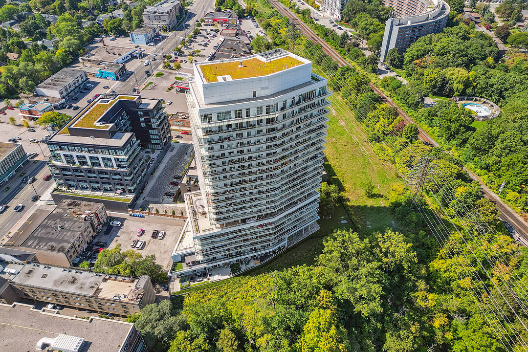 20 Brin Dr #1706, Toronto, Ontario