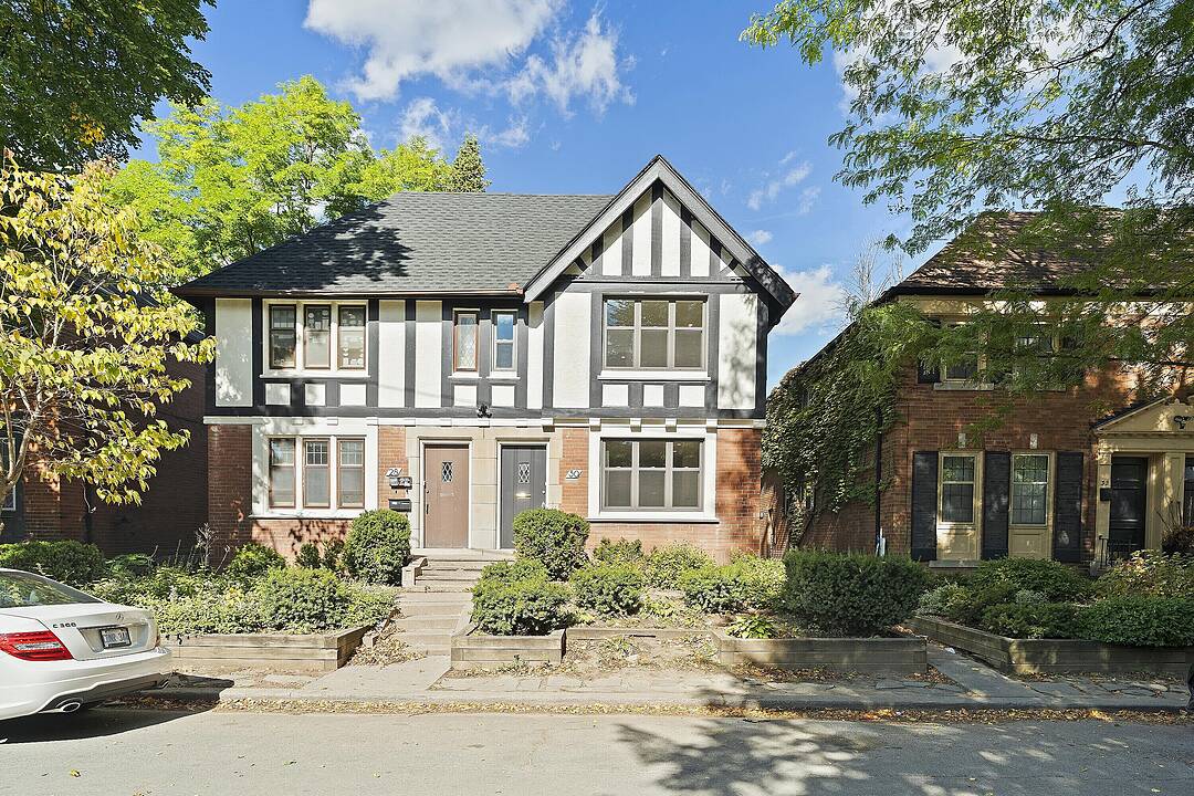 30 Strathgowan Ave #Main, Toronto, Ontario
