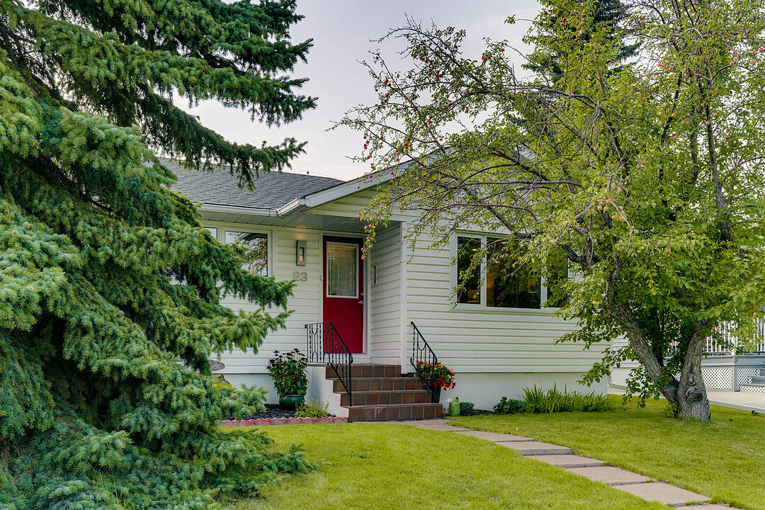 23 Westminster Place SW, Calgary, Alberta