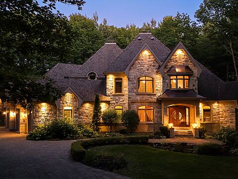 176 Rue du Sanctuaire, Terrebonne