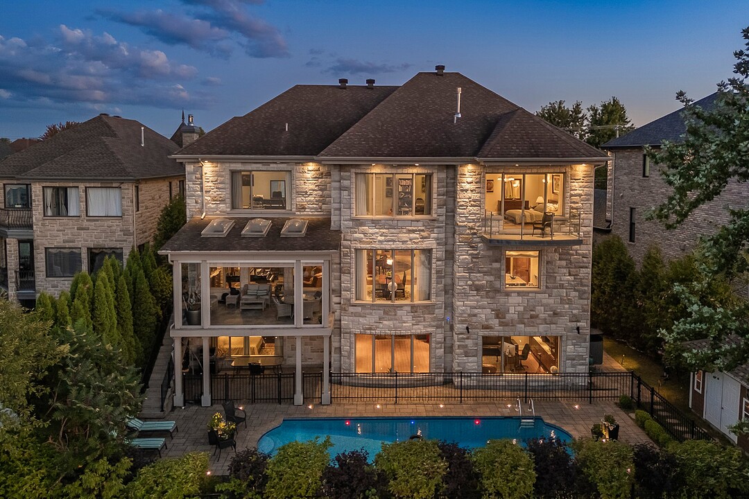 19081 Boul. Gouin O., Pierrefonds-Roxboro, Quebec