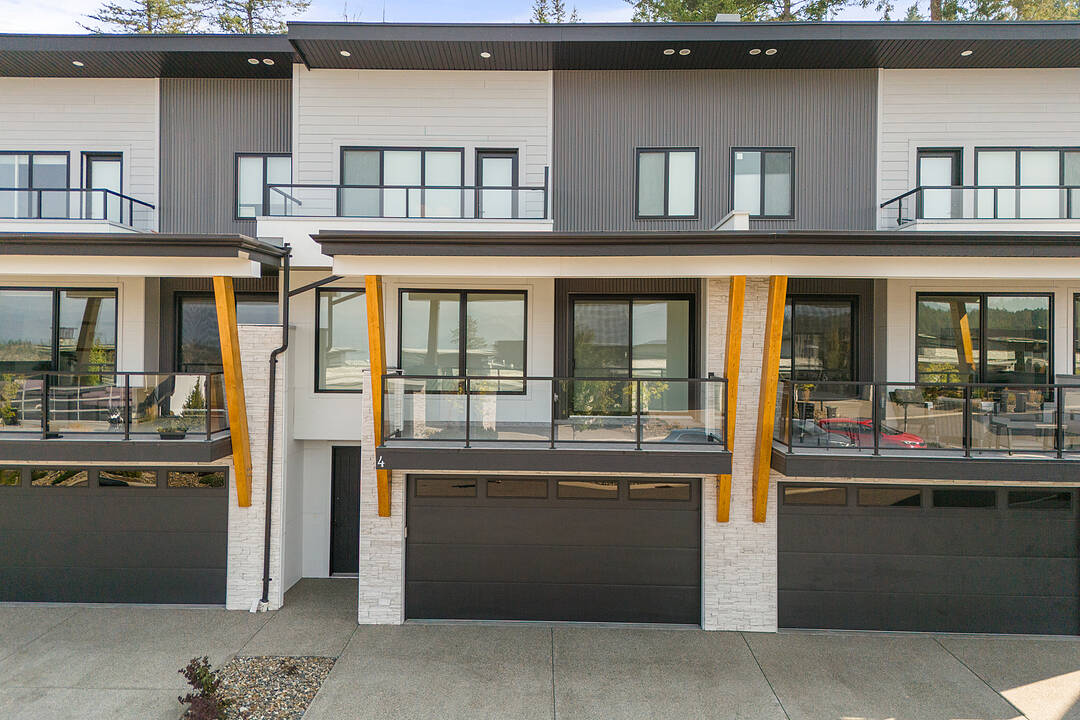 269 Diamond Way #4, Vernon, British Columbia