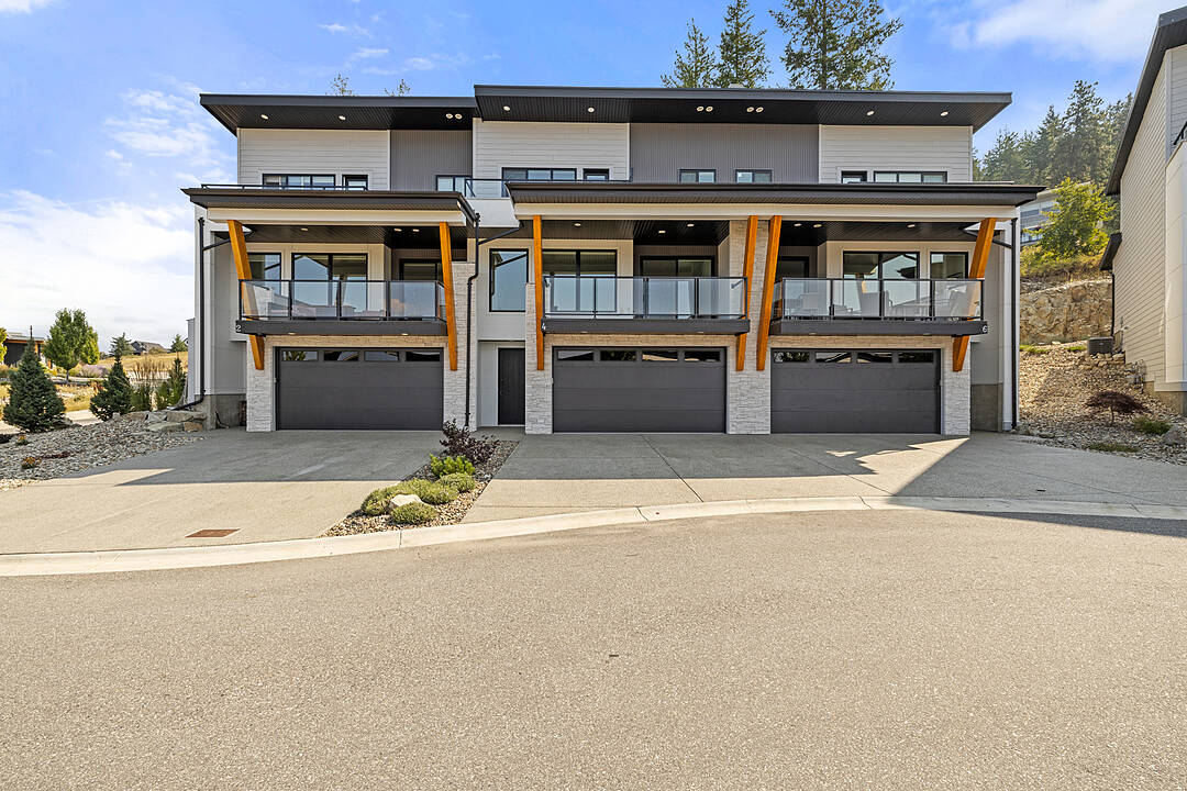 269 Diamond Way #4, Vernon, British Columbia