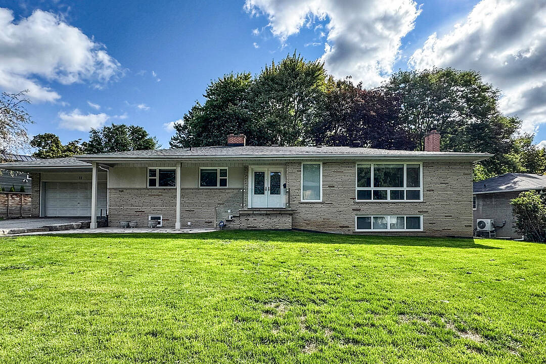 11 Tetbury Cres, Toronto, Ontario