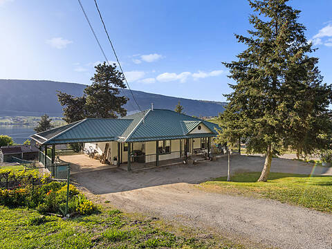 15326 Oyama Road, Lake Country