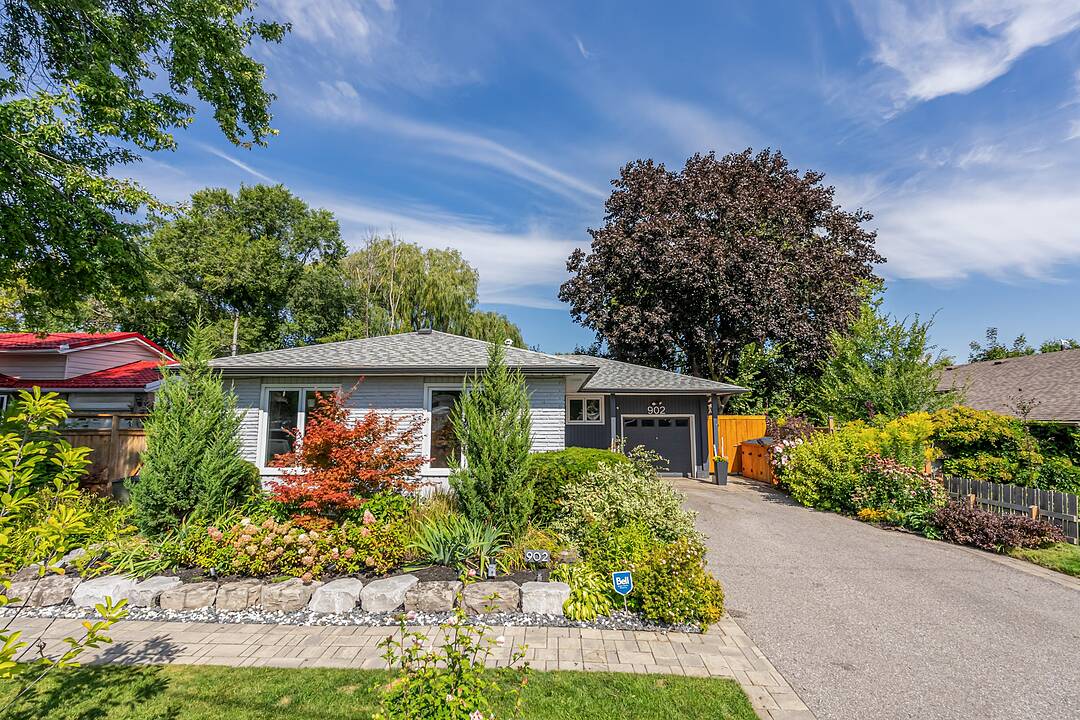 902 Vistula Dr, Pickering, Ontario