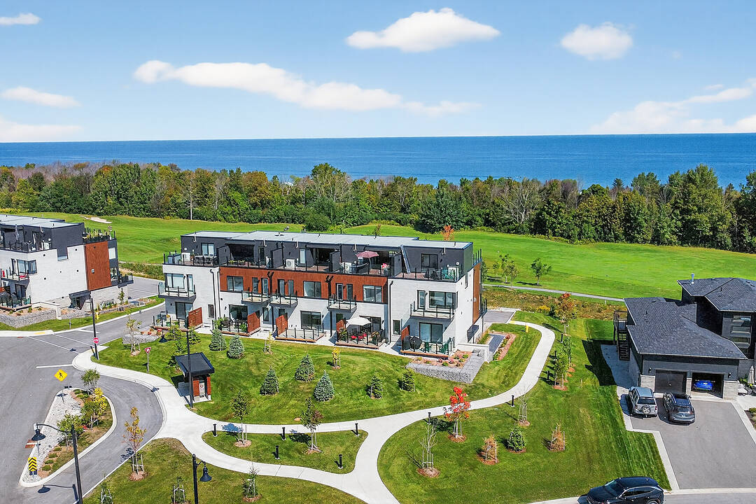 117 Sladden Court #32, Blue Mountains, Ontario
