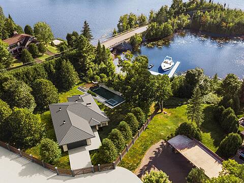 Av. des Amiraux, Estérel