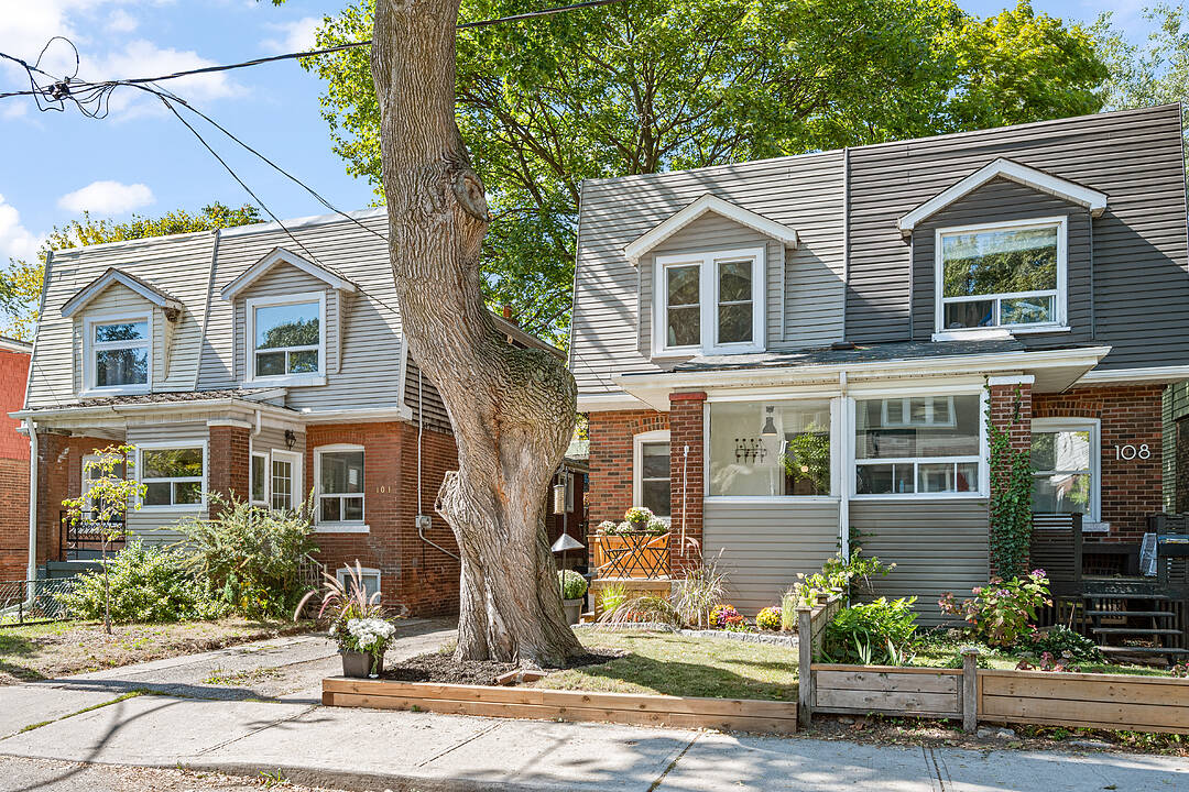 106 Hiltz Avenue, Toronto, Ontario