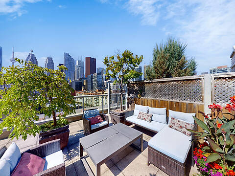 109 Front St E #PH39, Toronto