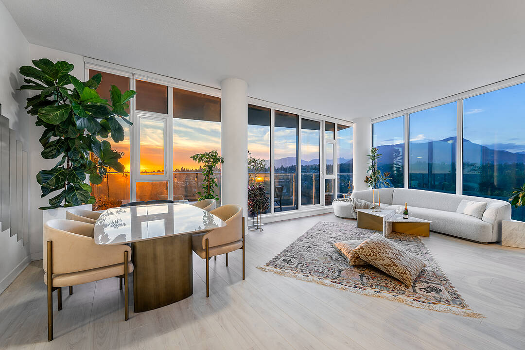 1401 Hunter Street #2704, North Vancouver, British Columbia