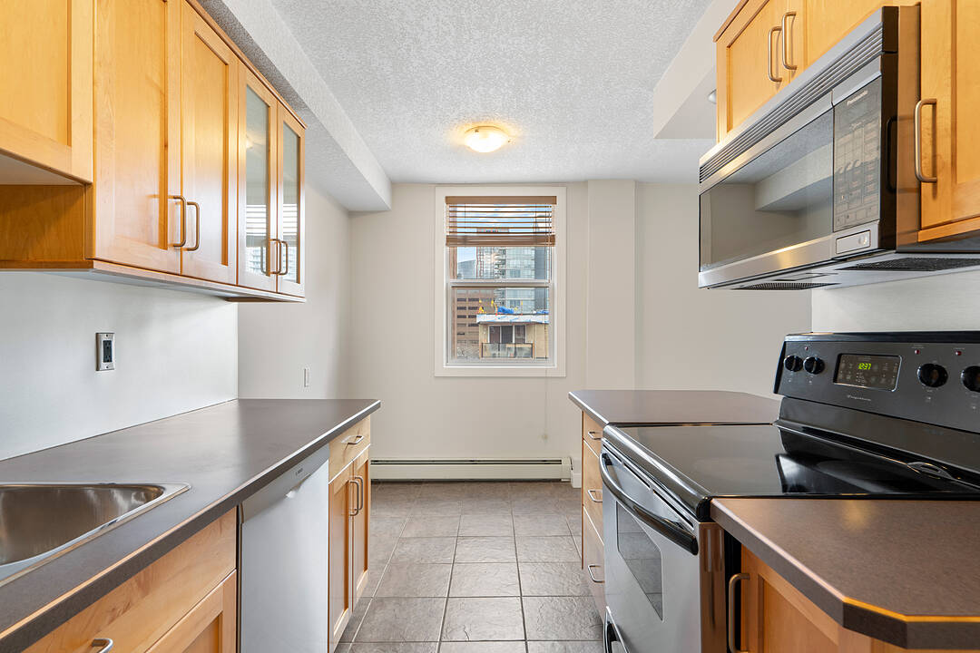 605 14 Avenue SW #604, Calgary, Alberta