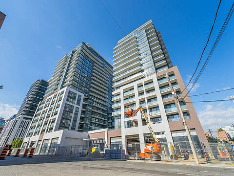 460 Adelaide St E #810, Toronto