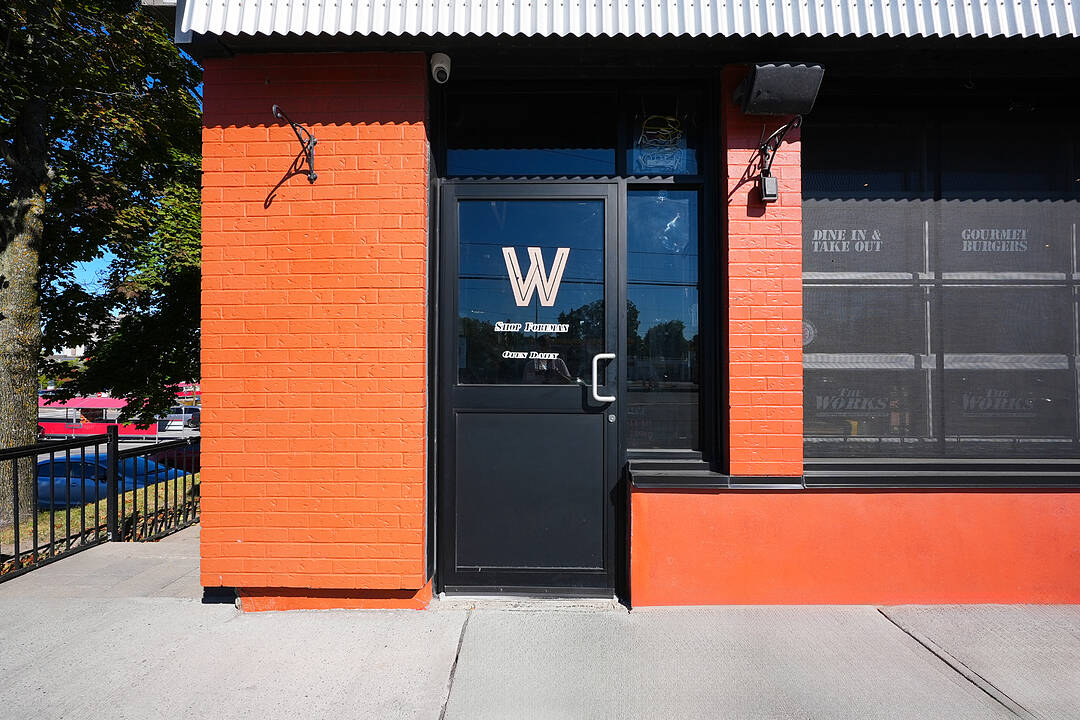 2525 Bank St, Ottawa, Ontario