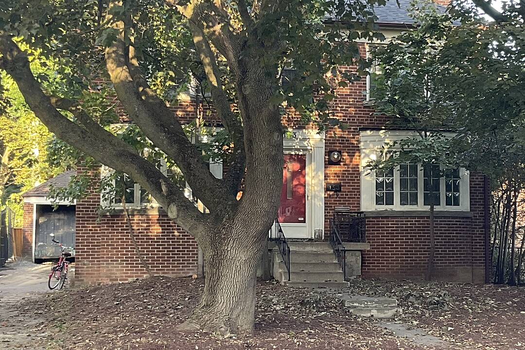 153 Glen Cedar Rd, Toronto, Ontario