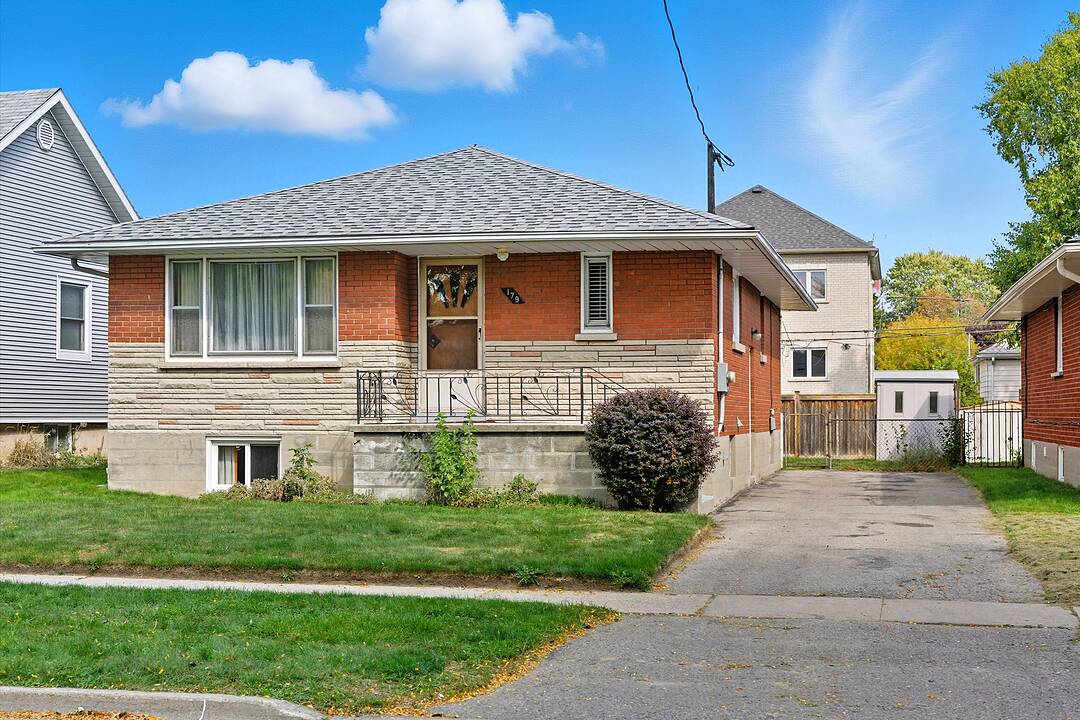 179 Cromwell Ave, Oshawa, Ontario