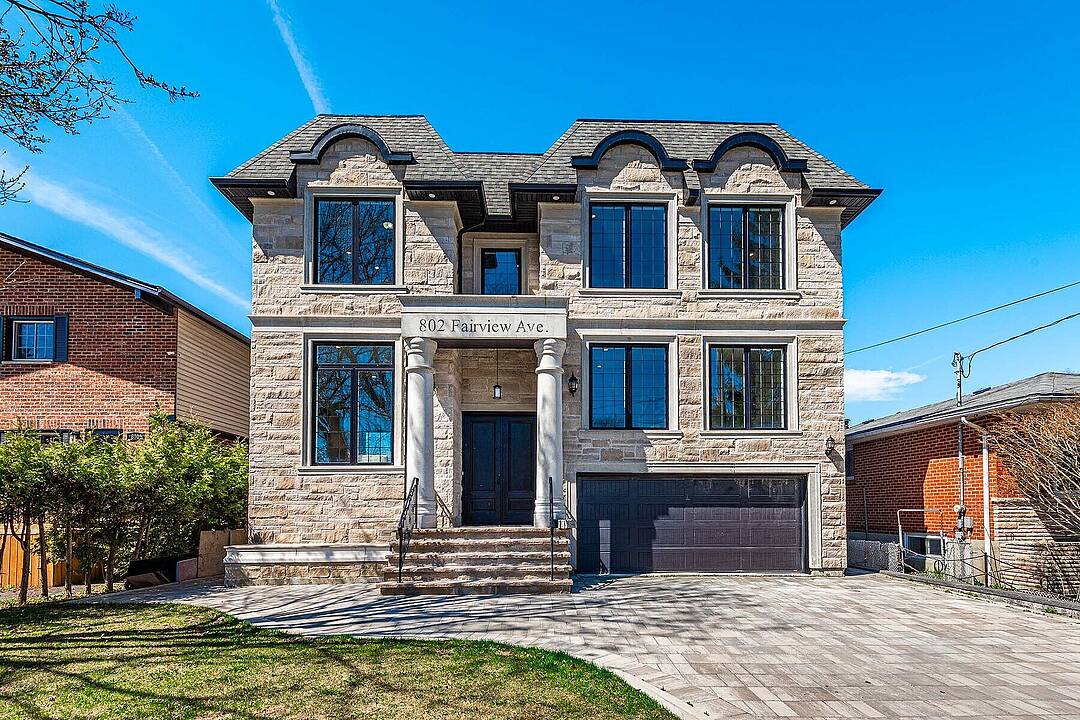 802 Fairview Ave #Basement, Pickering, Ontario
