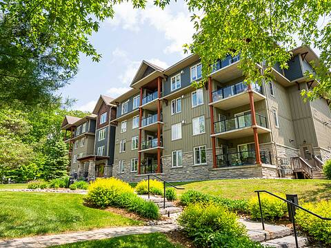 391B Manitoba St #103, Bracebridge