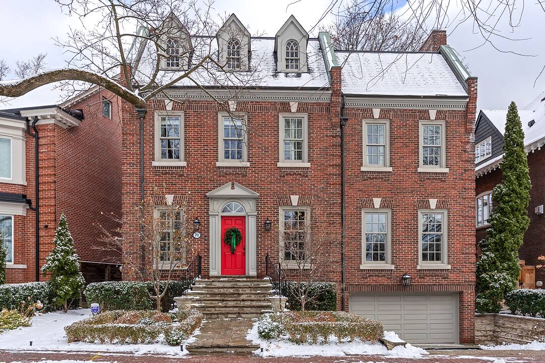 71 Chestnut Park Rd, Toronto, Ontario