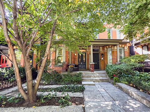 426 Sackville St, Toronto