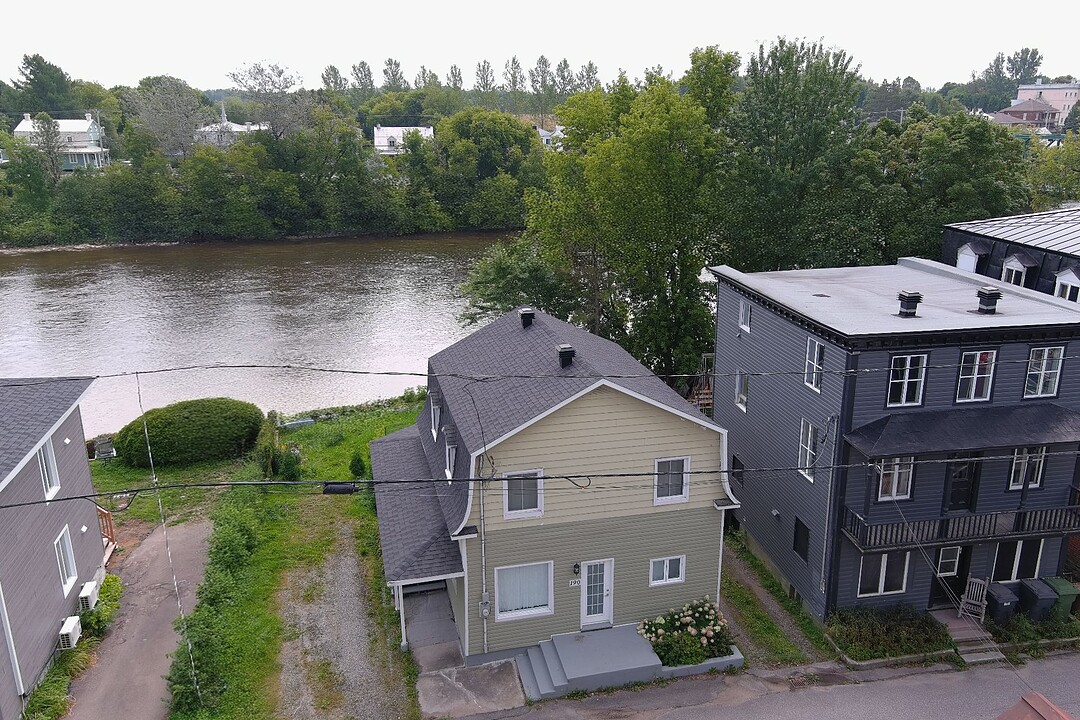 190 Rue Tessier E., Saint-Casimir, Québec