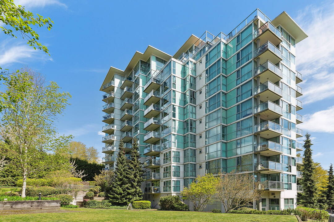 2733 Chandlery Place #1109, Vancouver, British Columbia