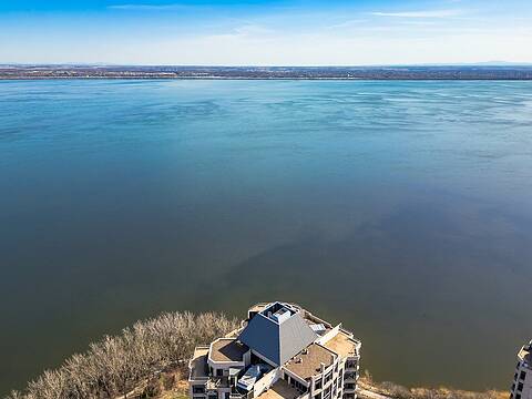 300 Av. des Sommets, Apt. PH2-2, Verdun / Île-des-Soeurs