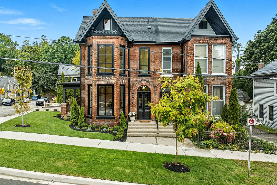180 Walton St, Port Hope, Ontario