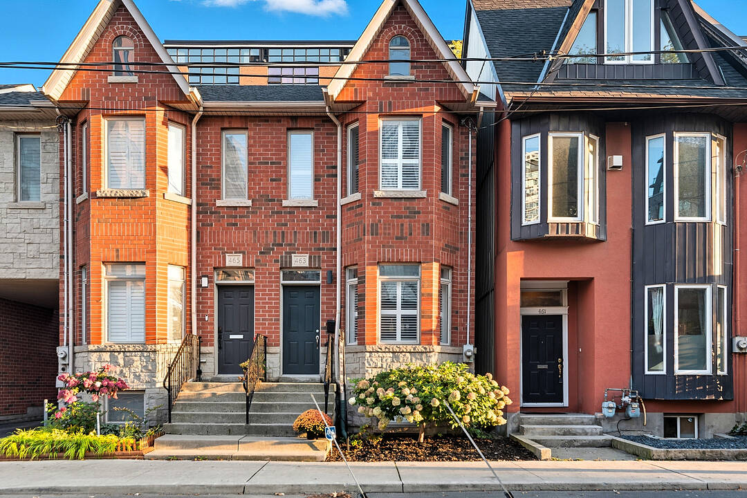 463 Shuter St, Toronto, Ontario