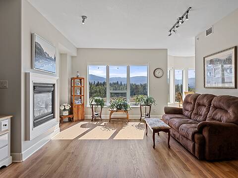 604-1947 Underhill Street, Kelowna