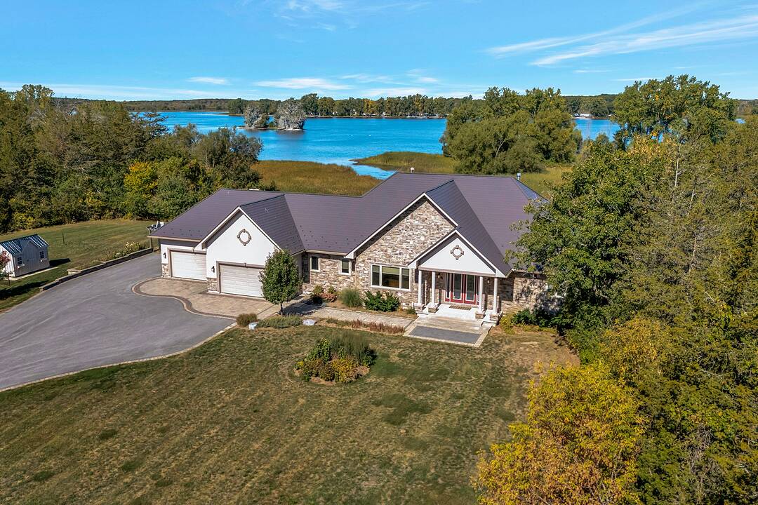 2691 County 15 Rd, Prince Edward County, Ontario