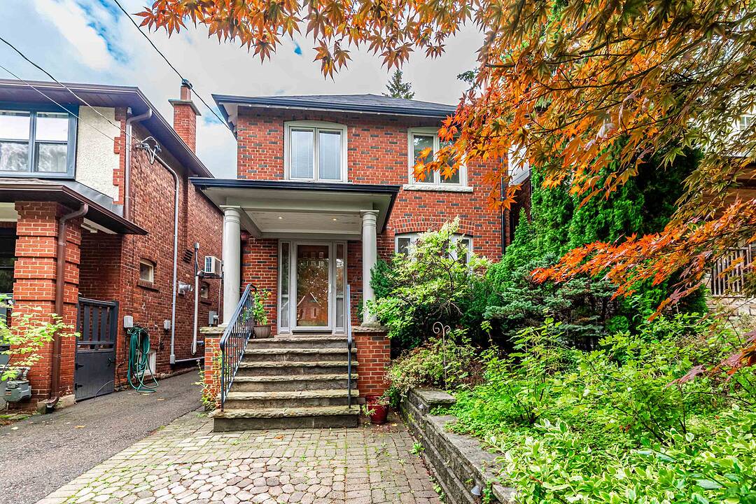 421 St Clair Ave E, Toronto, Ontario