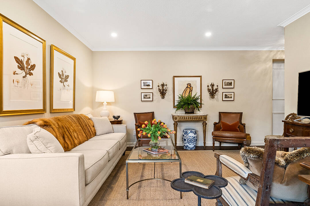1A Dale Ave #304, Toronto, Ontario