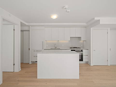 200 Keewatin Ave #102, Toronto