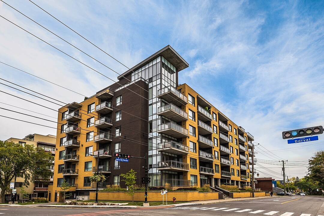 795 Ch. du Bord-du-Lac-Lakeshore, Apt. 112, Dorval, Québec