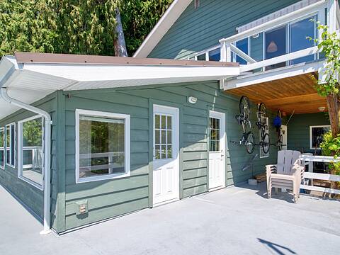 1664 Gower Point Road, Gibsons