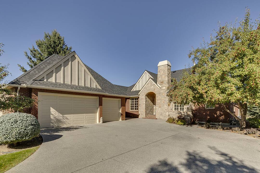 24 Ridge Pointe Drive, Rural Foothills County, Alberta