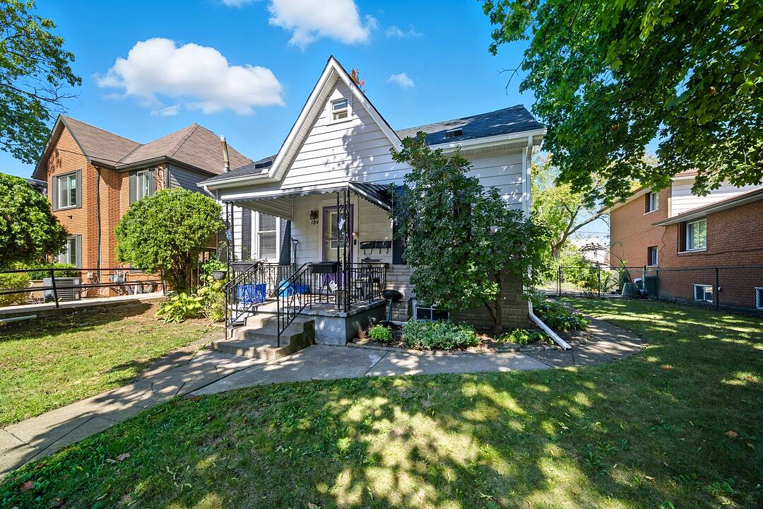 184 Homewood Ave, Hamilton, Ontario
