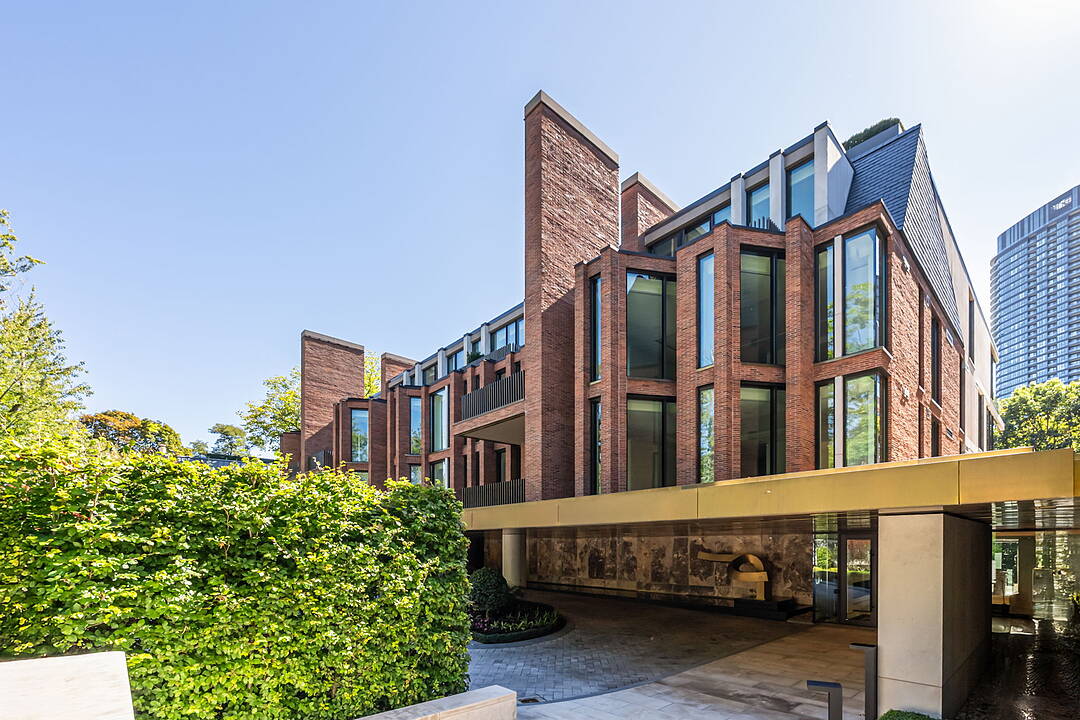 7 Dale Ave #104, Toronto, Ontario