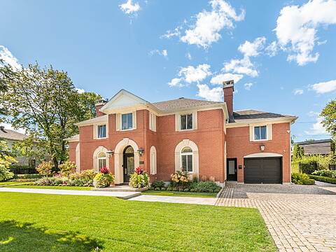 555 Boul. Laird, Mont-Royal, Quebec