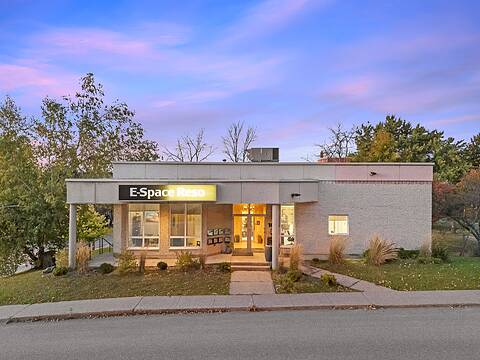 1635 Rue Galt O., Sherbrooke (Les Nations)