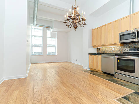 135 Dalhousie St #209, Toronto