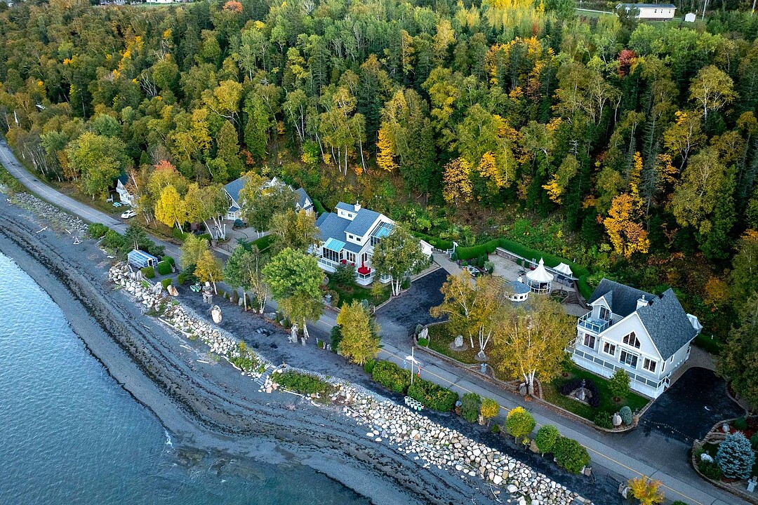 109 Ch. de la Bourroche, L'Isle-aux-Coudres, Quebec