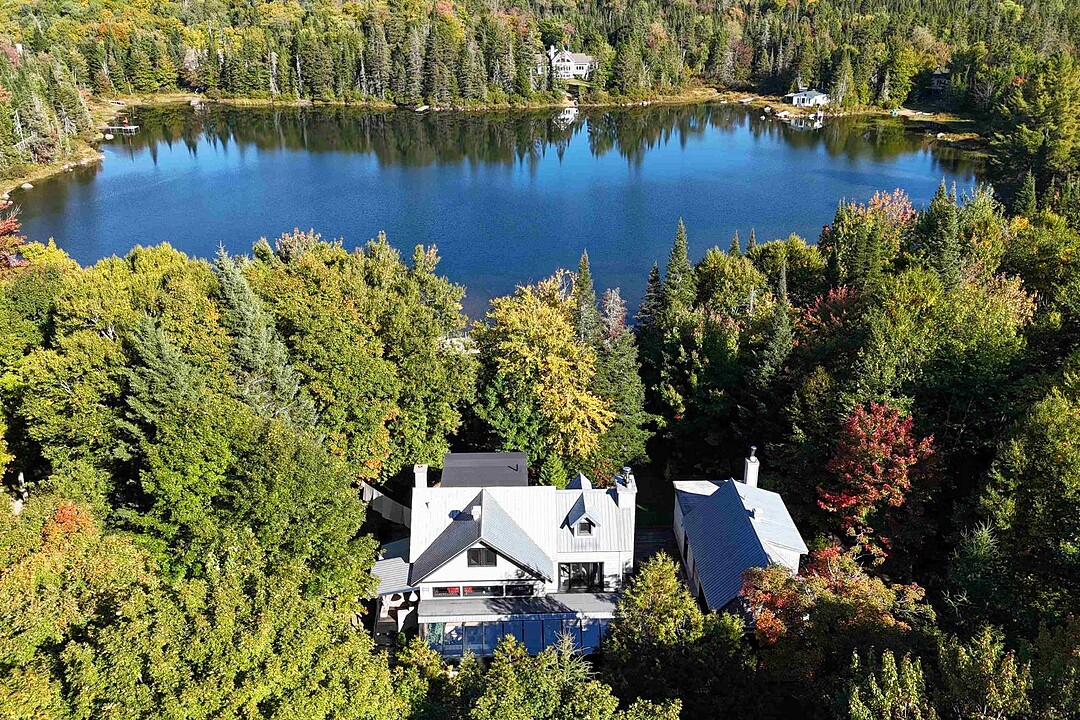 2385 Ch. du Lac-Canard, Sainte-Lucie-des-Laurentides, Québec