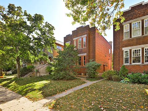 656 Av. Davaar, Outremont