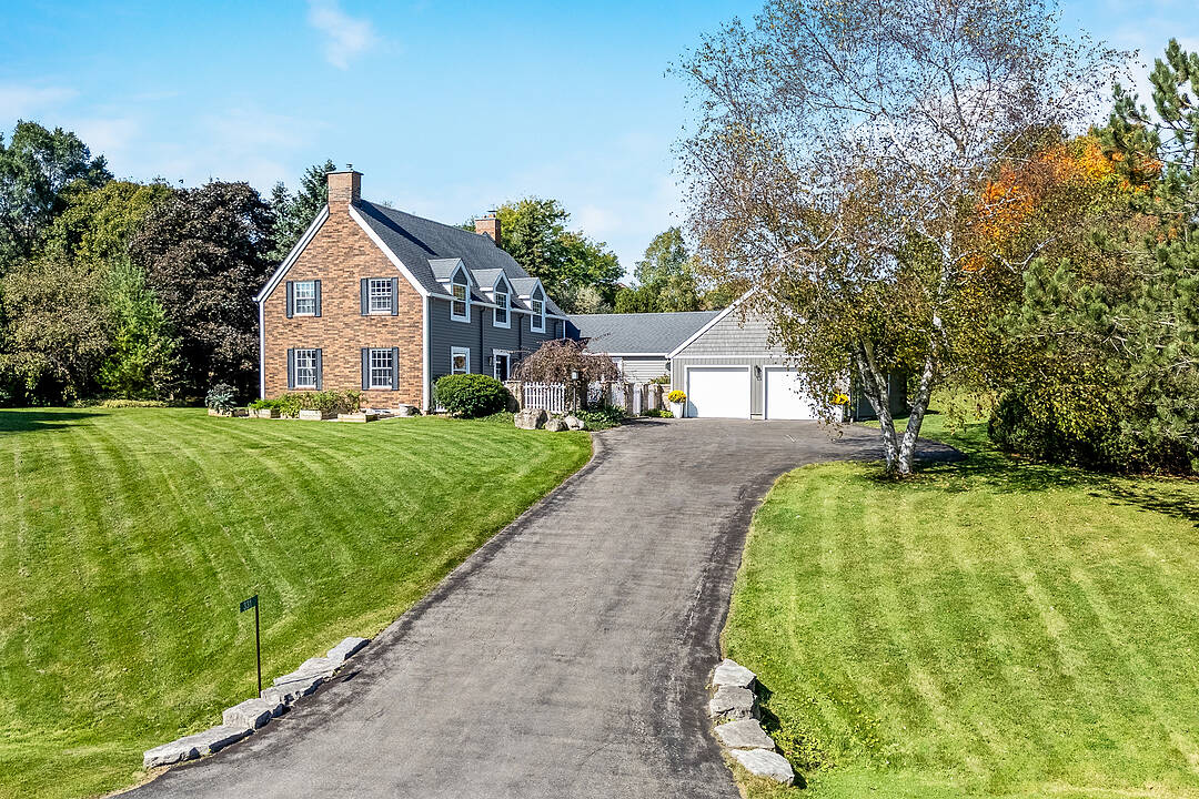 331 Wheelihan Way, Milton, Ontario